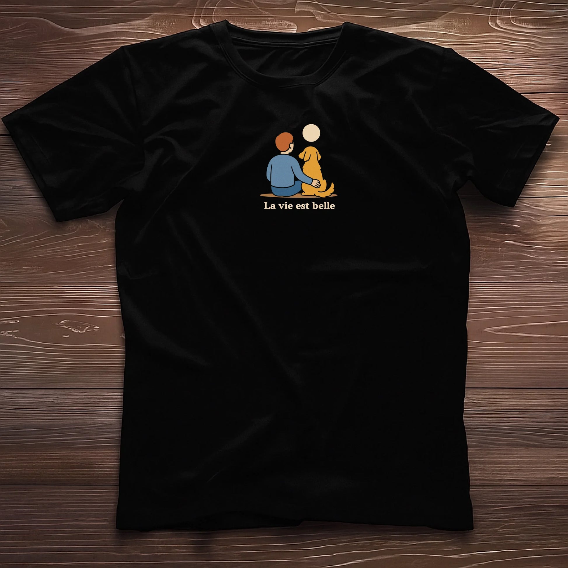 Mockup-tshirt-noir-plissé